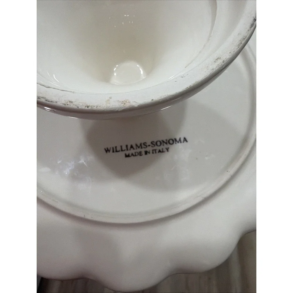 Williams Sonoma White Ceramic Round Glossy Cake Stands Set of 2 Made in Italy